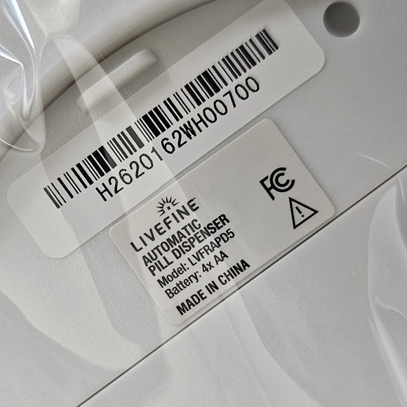 LiveFine Automatic Pill Dispenser 28 days Medication Organizer NIB NEW - Picture 7 of 15